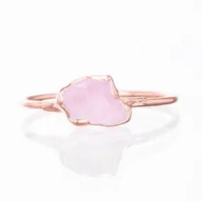 Dainty Raw Rose Quartz Ring in Rose Gold