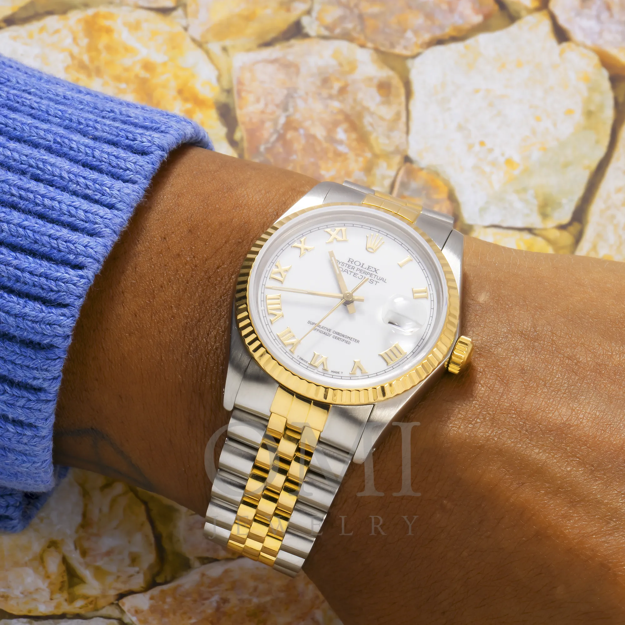 ROLEX DATEJUST 16013 36MM WHITE DIAL WITH TWO TONE JUBILEE BRACELET