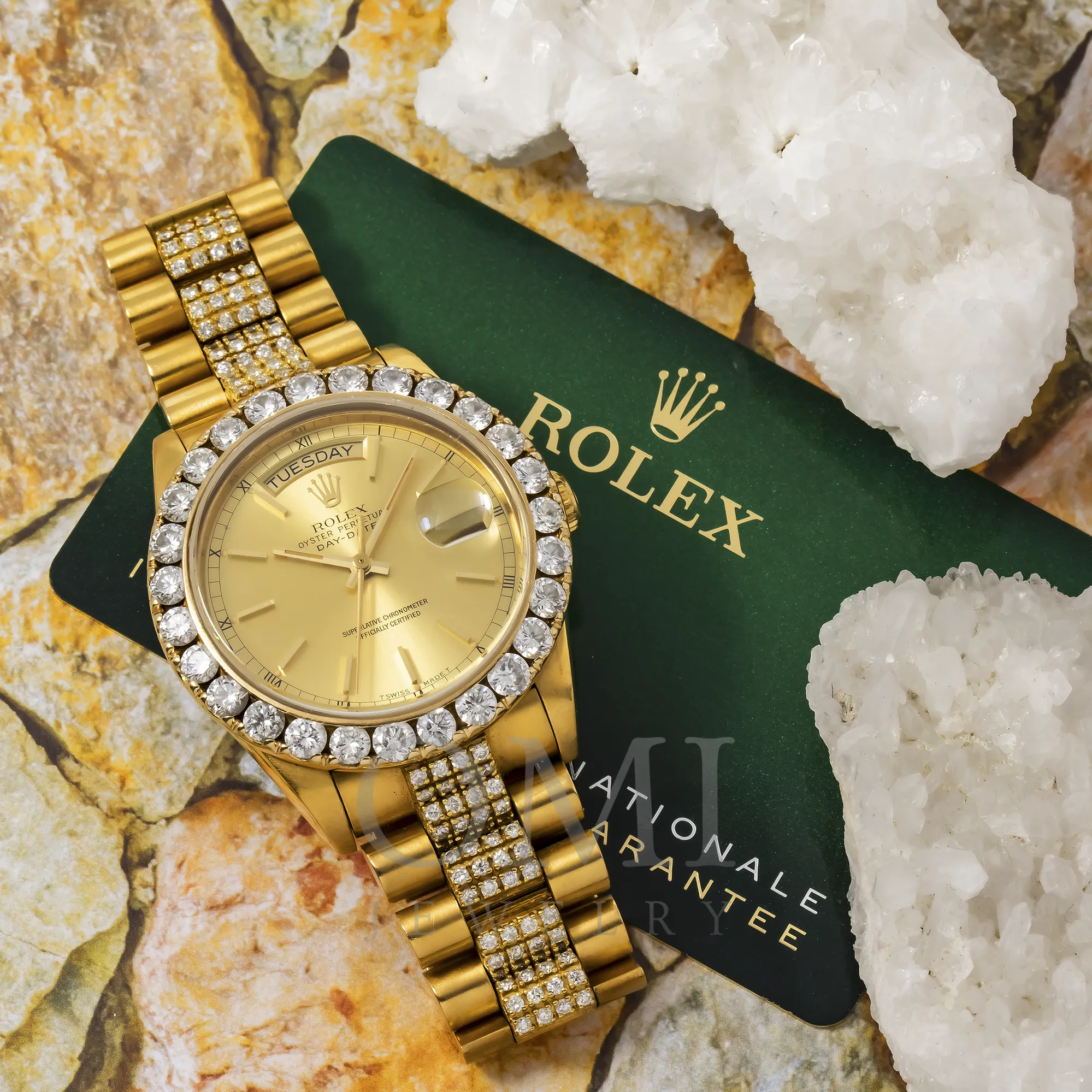 ROLEX DAY-DATE 18078 36MM CHAMPAGNE DIAL AND DIAMOND BEZEL