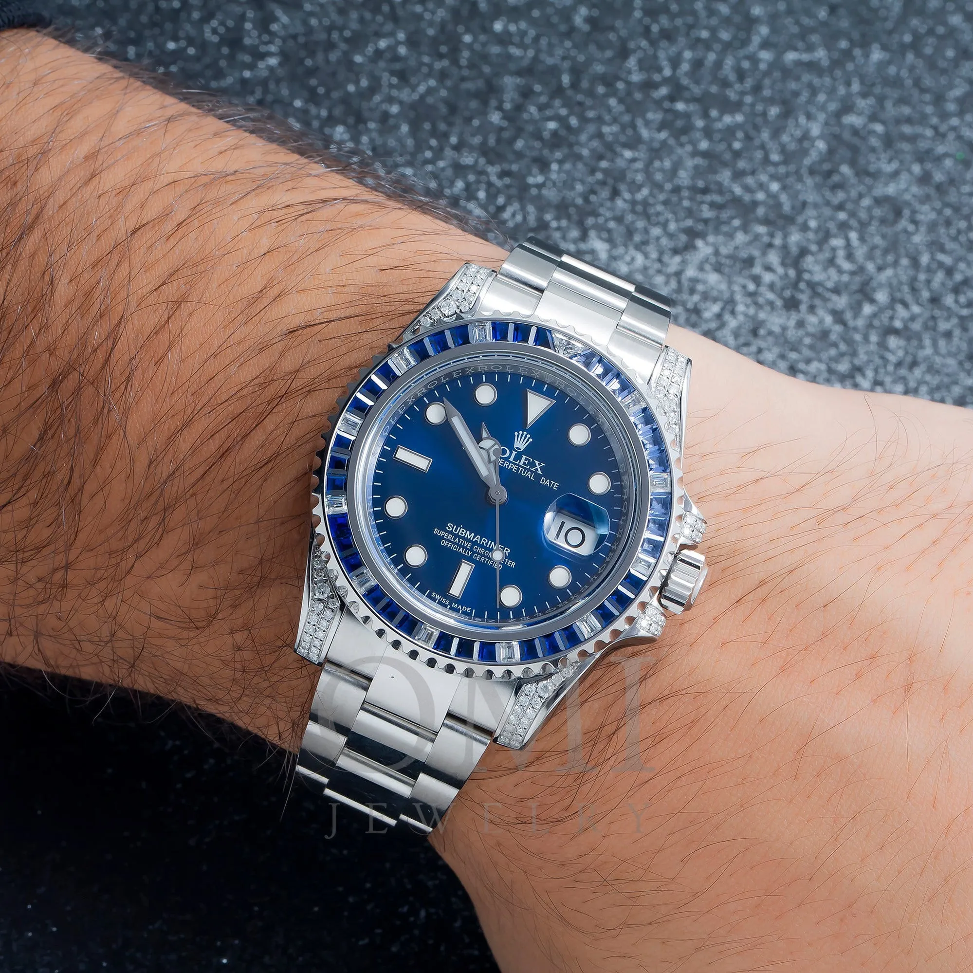 Rolex Submariner Date 116610LN 40MM Blue Dial With Diamond Lugs And Bezel