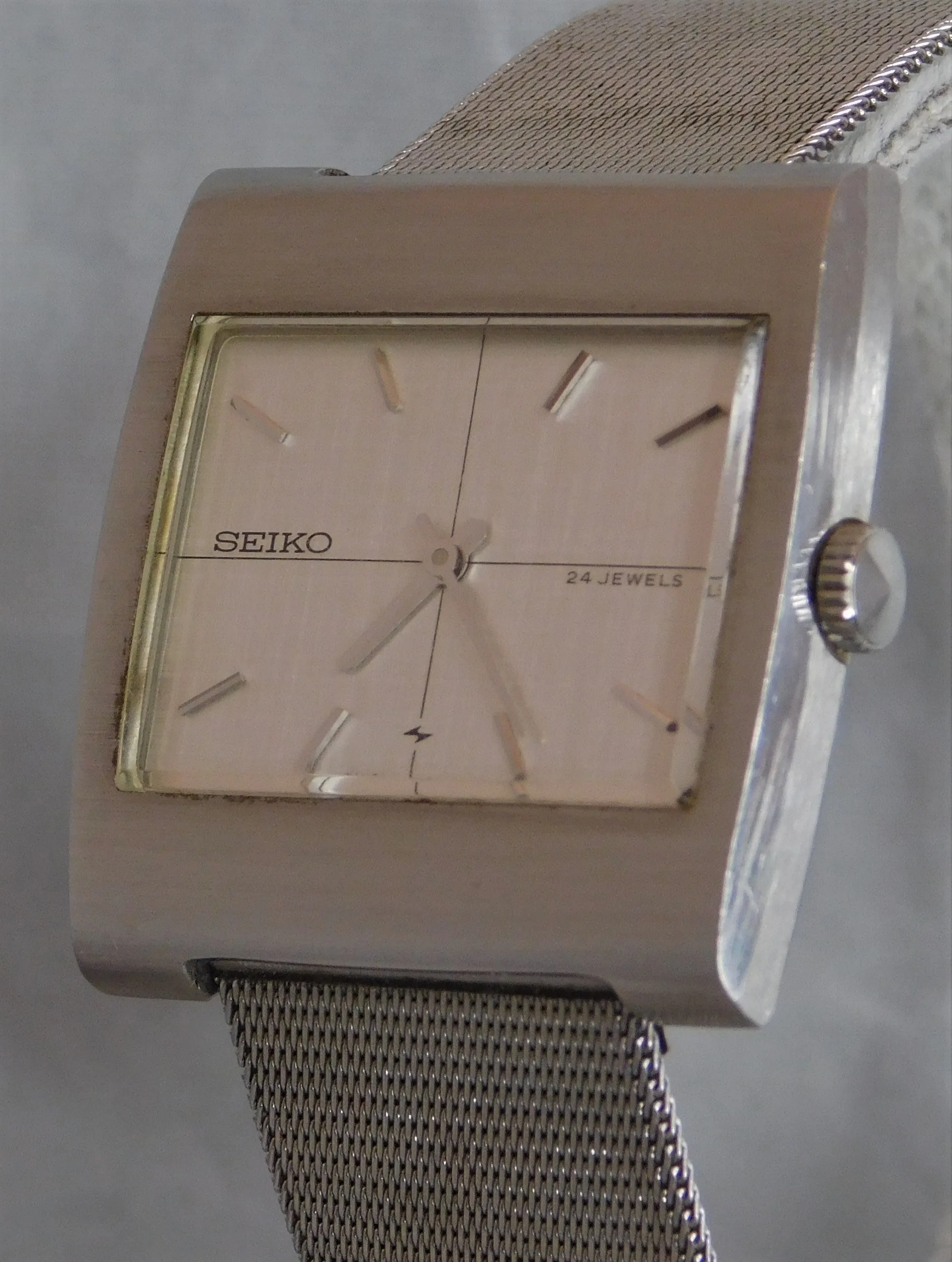 Seiko 2559-3010 Rare Vintage 1970 Stainless Steel Manual Wind Mens Watch....31mm