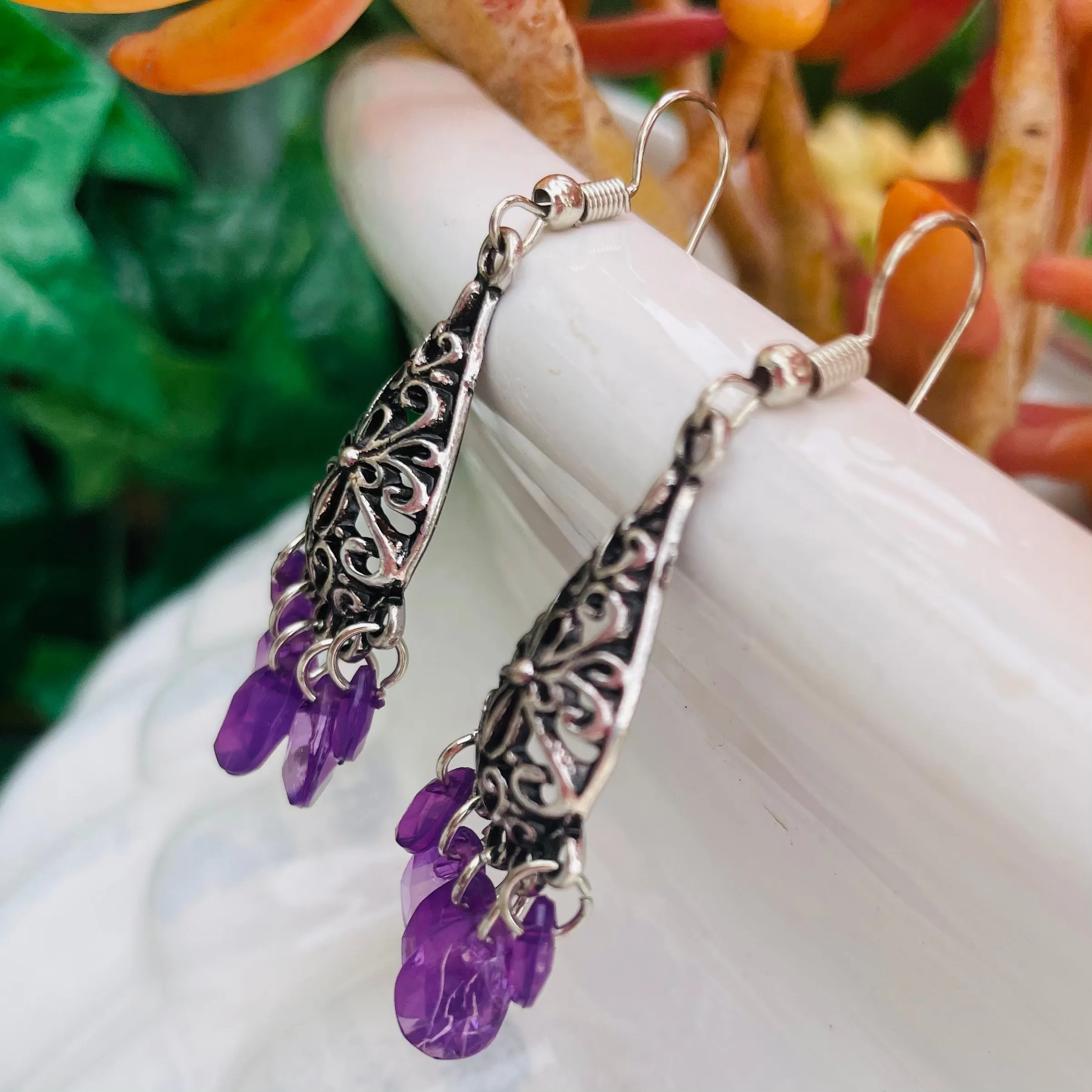 *Silver Tone Purple Beaded Floral Dangle Drop Pierced Fashion Earrings